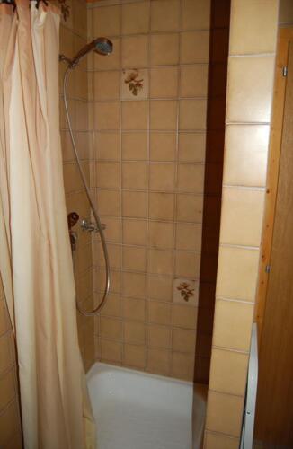 9d0d1376 16b0 4643 9651 57d4a277de85